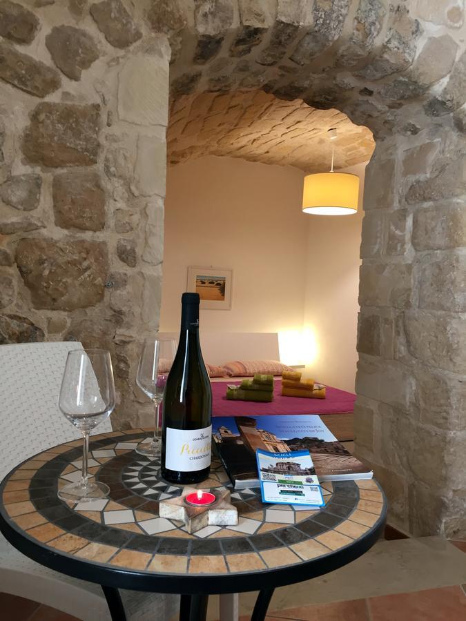 B&B Casa Lucrezia 希克利 外观 照片